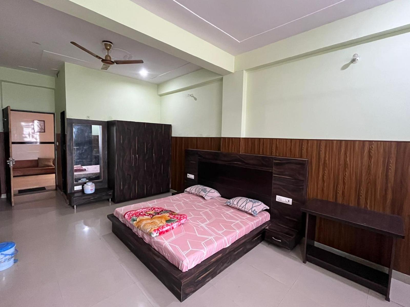 Shri Ji Baba Ki Haveli Hotel Govardhan Bagian luar foto